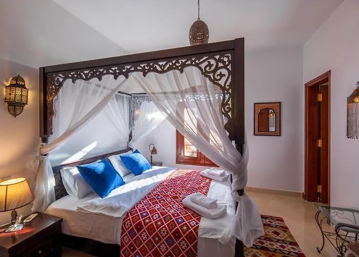 Charming Lagoon With Pool Egyptian Style -sabina 117 Hurgada