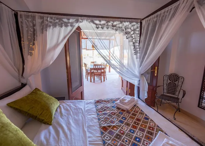 Villa Charming Lagoon With Pool Egyptian Style -sabina 117