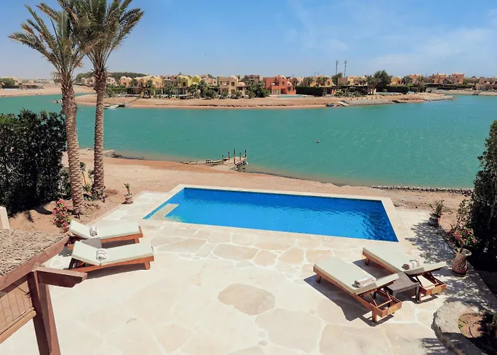 Charming Lagoon With Pool Egyptian Style -sabina 117 Villa *